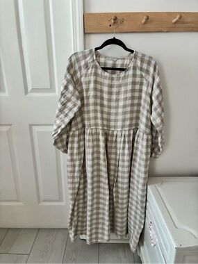 Gingham Linenfox Gray and White midi dress